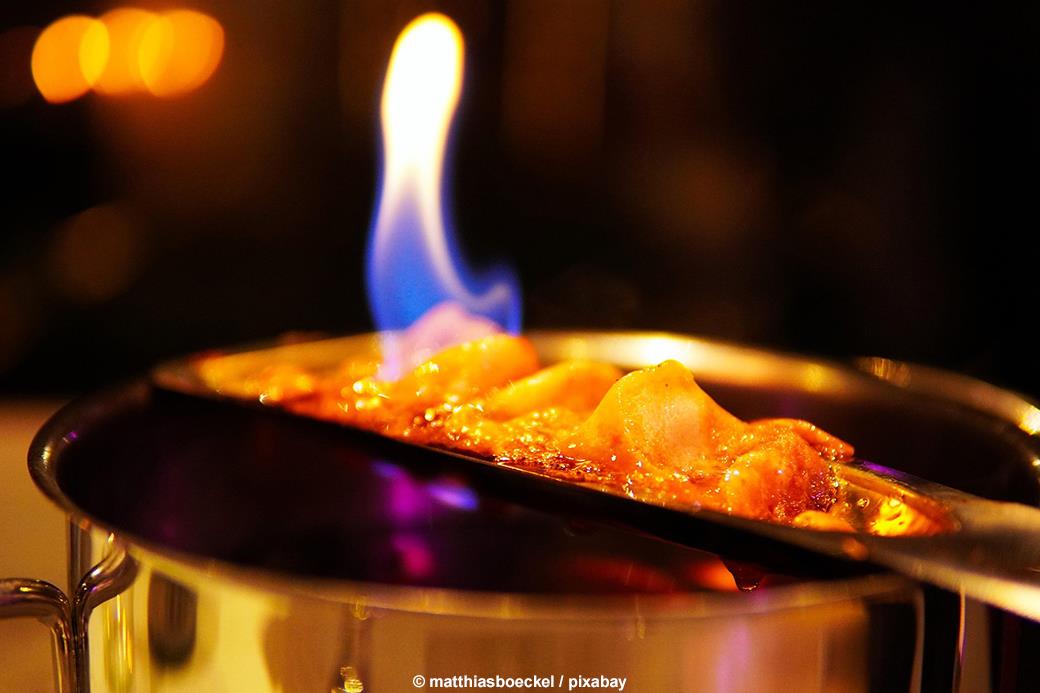 Münchner Feuerzangenbowle
