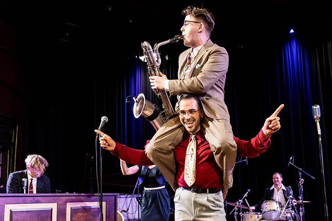 Rock That Swing Ball