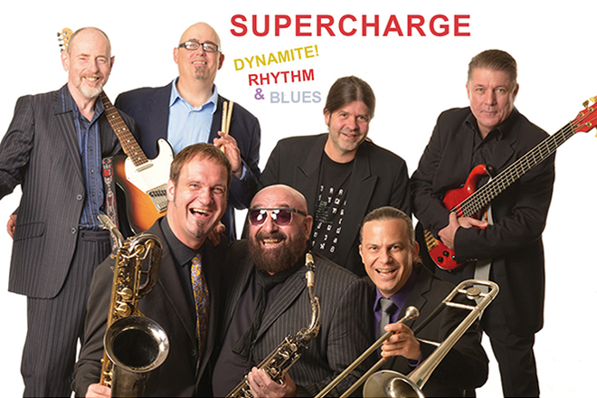 Foto der Bandmitglieder von Supercharge. 