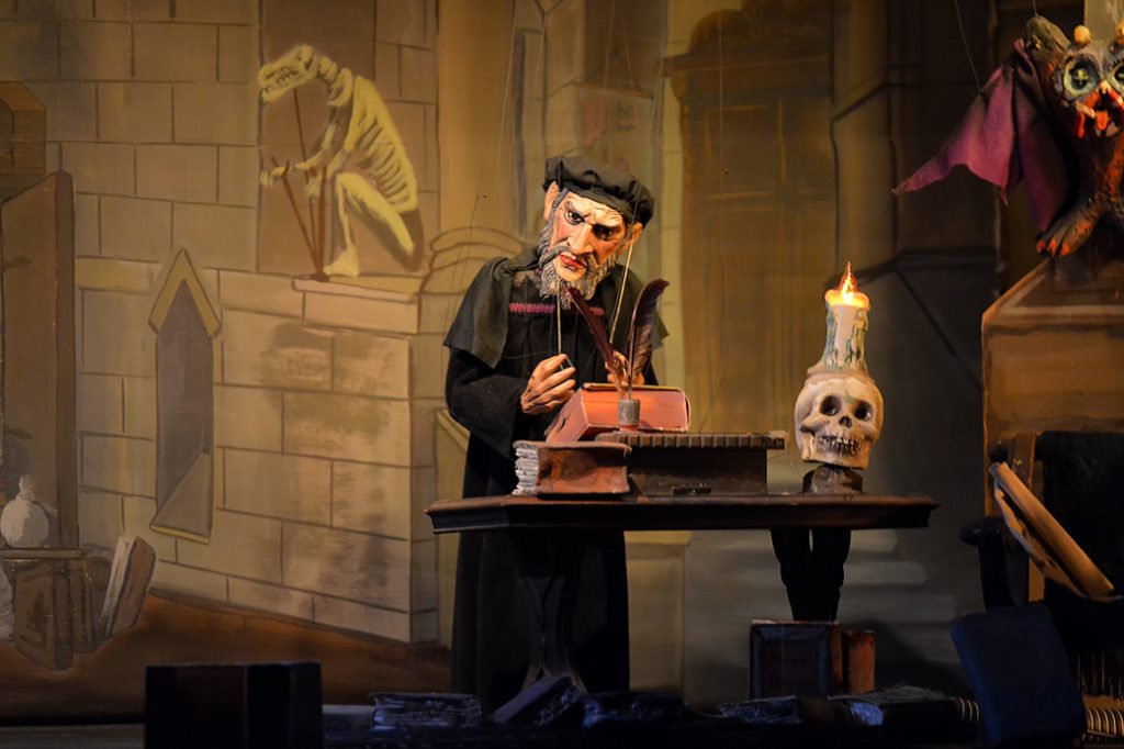 Doktor Faust München Online