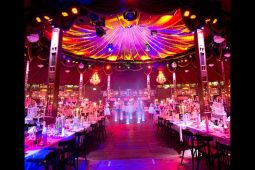 teatro München 2025, TT_10_25_teatro_Zelt_innen_Teaser_660x440_