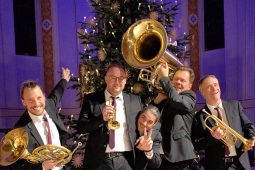 Classic Brass Planegg 2025, TT_12_2025_ClassicBrass_Weihnachten_LP_1040x693