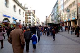 Shopping in München Innenstadt, Beitr_01_26_shopping-street-579079_1920_LP_1040x693