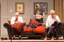 Zwei Männer ganz nackt Unterschleißheim, 0326BuergerhausUnterschleissheim