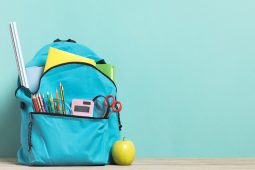 Schulsachenbörse München, TT_08_26_Schulsachenboerse_vimbroisi-school-supplies-5541102_1280_LP_1040x693