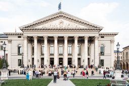 Bayerische Staatsoper Spielzeit 2026/27, TT_09_26_Staatsoper_17-NTH 2026.06.17 © Geoffroy Schied-1040009_LP_1040x693