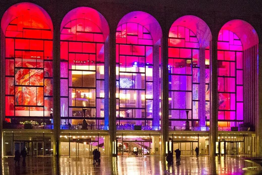 20 Jahre MET Live im Kino Die Metropolitan Opera feiert 20 Jahre MET Live im Kino mit einer Geburtstagsgala und startet die Saison 2026/2027.